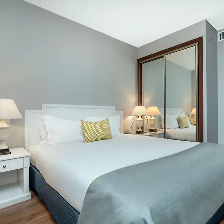 Gaia Lägenhetshotell 4*